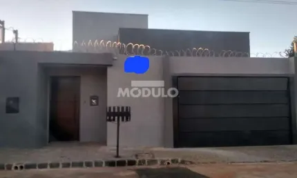 CASA RESIDENCIAL à venda, 3 quartos, 2 suítes, Shopping Park - Uberlândia/MG
