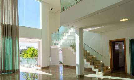 Casa com 4 quartos à venda na Alameda do Maurício, --, Jardim Inconfidência, Uberlândia