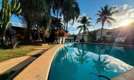 CASA RESIDENCIAL à venda, 4 quartos, 2 suítes, 4 vagas, JARDIM KARAIBA - Uberlândia/MG