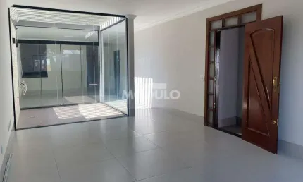 CASA RESIDENCIAL à venda, 3 quartos, 1 suíte, 3 vagas, CIDADE JARDIM - Uberlândia/MG