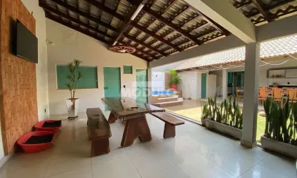 CASA RESIDENCIAL à venda, 3 quartos, 1 suíte, 4 vagas, Santa Mônica - Uberlândia/MG