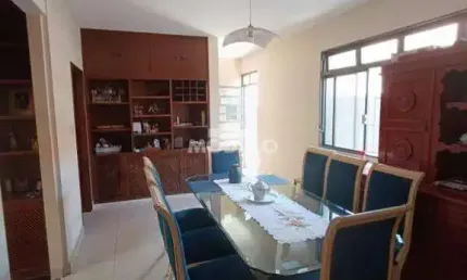 Oportunidade Imperdível: Linda Casa à Venda no Bairro Aparecida!