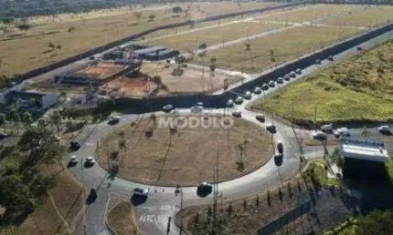 Terreno à venda na Rua Tufi Mameri, --, Presidente Roosevelt, Uberlândia