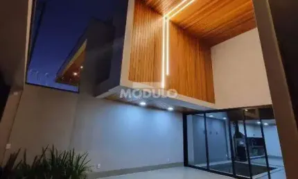 CASA RESIDENCIAL à venda, 3 quartos, 3 suítes, 3 vagas, GRAND VILLE - Uberlândia/MG