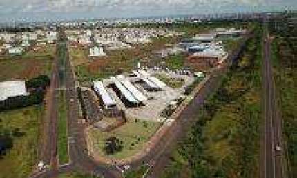 Terreno à venda na Avenida Ubirajara Zacharias, --, Novo Mundo, Uberlândia