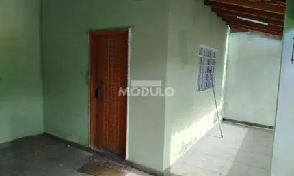 Casa residencial para locação, bairro granada com 3 quartos