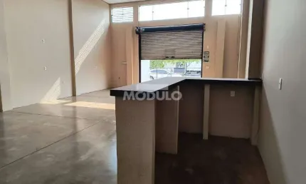 Ponto comercial para alugar na Avenida Alípio Abrão, --, Granada, Uberlândia