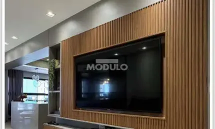 APARTAMENTO à venda, 3 quartos, 1 suíte, 2 vagas, Santa Mônica - Uberlândia/MG