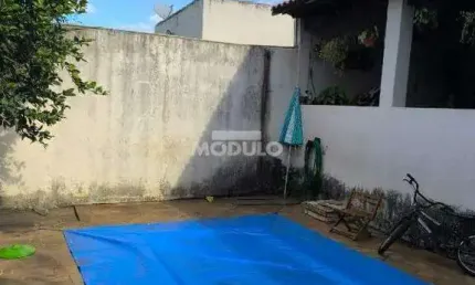 CASA RESIDENCIAL à venda, 2 quartos, 1 suíte, 4 vagas, JARAGUA - Uberlândia/MG
