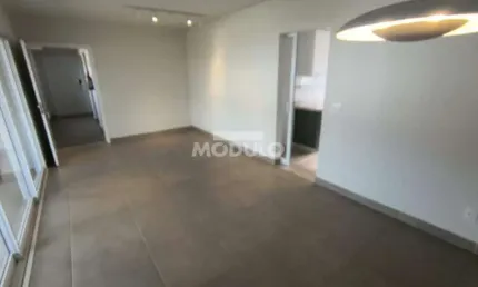 Apartamento residencial para locação, bairro Morada Colina