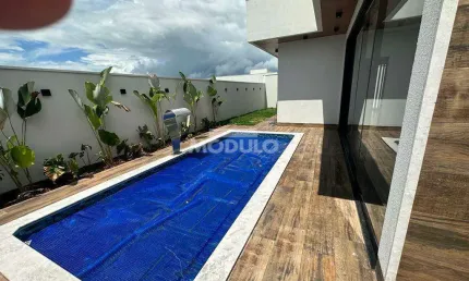 CASA DE CONDOMÍNIO à venda, 3 quartos, 3 suítes, 2 vagas, GRANJA MARILEUSA - Uberlândia/MG