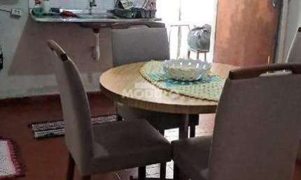 Sobrado à Venda - 78 m², 2 Quartos, Ótima Localização Central!'