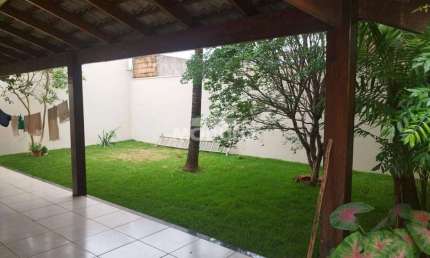 Casa residencial em condomínio para locação, bairro Jardim Inconfidência
