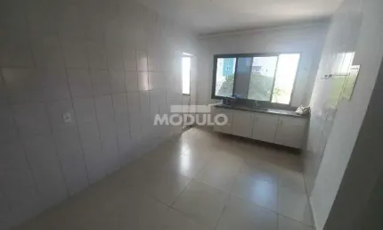 APARTAMENTO à venda, 3 quartos, 1 suíte, 2 vagas, Saraiva - Uberlândia/MG