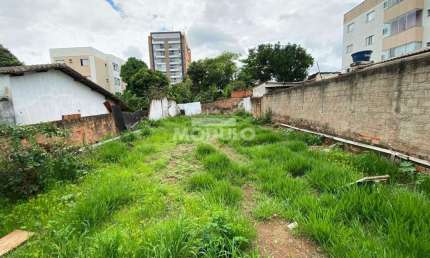 Terreno à venda na Rua Tenente Rafael de Freitas, --, Patrimônio, Uberlândia