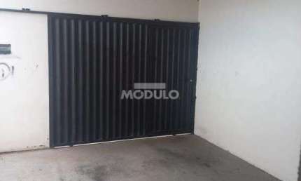 Casa com 2 quartos à venda na Alameda José de Oliveira Guimarães, --, Jardim Holanda, Uberlândia