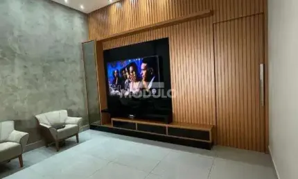 Casa com 4 quartos à venda na Rua Dos Bemtevis, --, Jardim das Palmeiras, Uberlândia