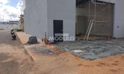 Barracão / Galpão / Depósito para alugar na Avenida Sacadura Cabral, --, Alto Umuarama, Uberlândia