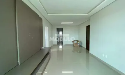 Apartamento residencial para locação, bairro Granada com 3 quartos