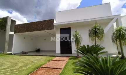 Casa em condomínio fechado com 3 quartos para alugar na Avenida Landscape, --, Gávea, Uberlândia