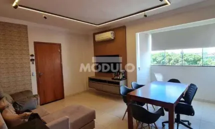 APARTAMENTO à venda, 2 quartos, 1 suíte, 1 vaga, Santa Mônica - Uberlândia/MG