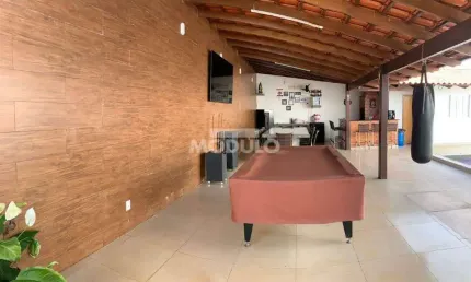 CASA RESIDENCIAL à venda, 3 quartos, 1 suíte, 5 vagas, CIDADE JARDIM - Uberlândia/MG