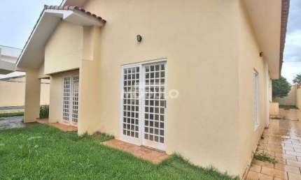 Casa residencial para locação, bairro Jardim Inconfidência com 3 quartos