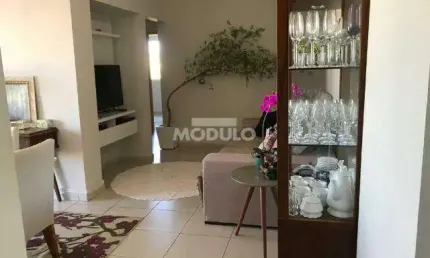 Apartamento Mobiliado para locação Bairro MORADA DA COLINA com 3 quartos