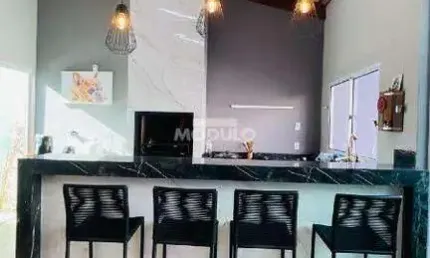 CASA RESIDENCIAL à venda, 3 quartos, 1 suíte, 3 vagas, UMUARAMA - Uberlândia/MG
