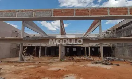 Ponto comercial para alugar na Rua Licydio Paes, --, Santa Mônica, Uberlândia