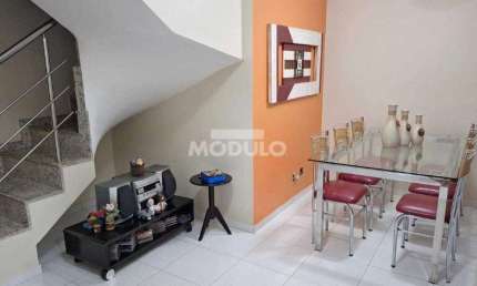 COBERTURA DUPLEX à venda, 4 quartos, 2 suítes, 2 vagas, Saraiva - Uberlândia/MG