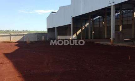 Galpão para locação no Loteamento Empresarial Taiaman