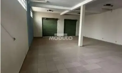 IMÓVEL COMERCIAL à venda, 2 vagas, Chácaras Tubalina e Quartel - Uberlândia/MG