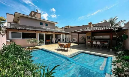 CASA DE CONDOMÍNIO à venda, 4 quartos, 4 suítes, 4 vagas, Aclimação - Uberlândia/MG