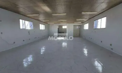 Sala comercial para alugar na Avenida Cesário Alvim, --, Centro, Uberlândia