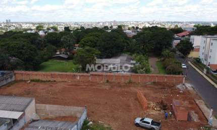 Terreno à venda na Rua Pio XII, --, Saraiva, Uberlândia
