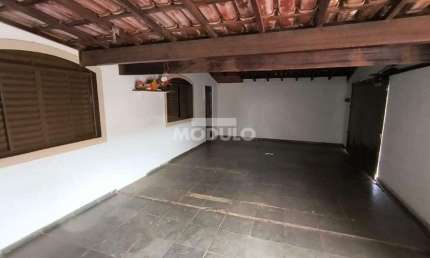 Casa residencial para locação bairro Pampulha com 2 quartos