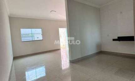 CASA RESIDENCIAL à venda, 2 quartos, 1 suíte, 2 vagas, Jardim Brasília - Uberlândia/MG