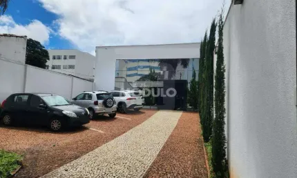 Casa à venda na Rua Feliciano de Morais, --, Brasil, Uberlândia