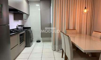 APARTAMENTO à venda, 2 quartos, 1 suíte, 1 vaga, Granada - Uberlândia/MG