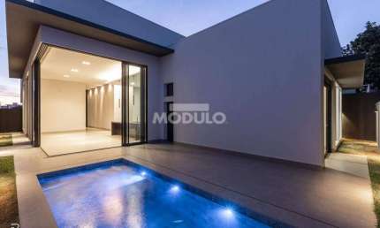 CASA DE CONDOMÍNIO à venda, 4 quartos, 3 suítes, 3 vagas, JARDIM BOTANICO - Uberlândia/MG