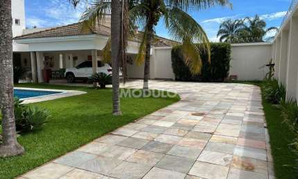 Casa residencial para locação, bairro Morada da Colina com 3 duítes