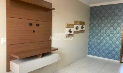 APARTAMENTO à venda, 2 quartos, 1 suíte, 1 vaga, Tubalina - Uberlândia/MG