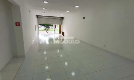 Prédio para alugar na Avenida José Fonseca e Silva, --, Jardim Patrícia, Uberlândia