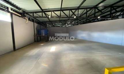 Ponto comercial para alugar na Avenida Rondon Pacheco, --, Brasil, Uberlândia