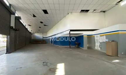 Ponto comercial para alugar na Avenida Rondon Pacheco, --, Brasil, Uberlândia