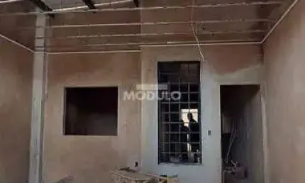 CASA RESIDENCIAL à venda, 2 quartos, 1 suíte, 2 vagas, JARDIM IPANEMA - Uberlândia/MG