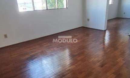 APARTAMENTO à venda, 3 quartos, 1 suíte, 1 vaga, NOSSA SENHORA APARECIDA - Uberlândia/MG