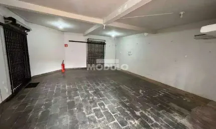 Ponto comercial para alugar na Avenida Frederico Tibery, --, Tibery, Uberlândia