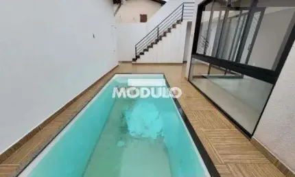 Casa residencial à venda, 3 quartos, 1 suíte, 3 vagas, nova uberlandia - uberlândia/mg